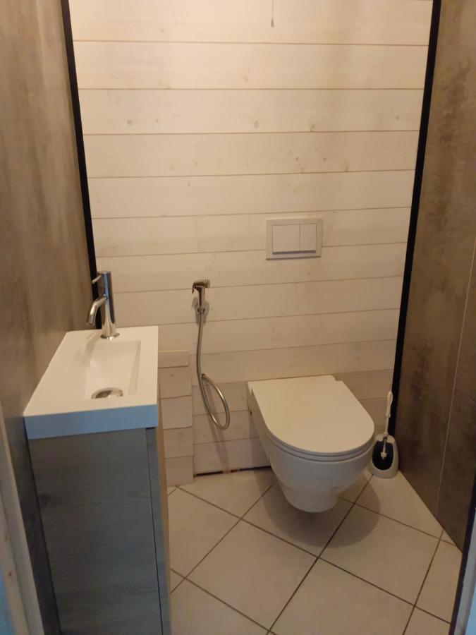 Gite Redrooster Home - 160M2, 4 Ch, 2 Sdb, Fibre, Parking, Sauna, Bain A Remous Theys المظهر الخارجي الصورة