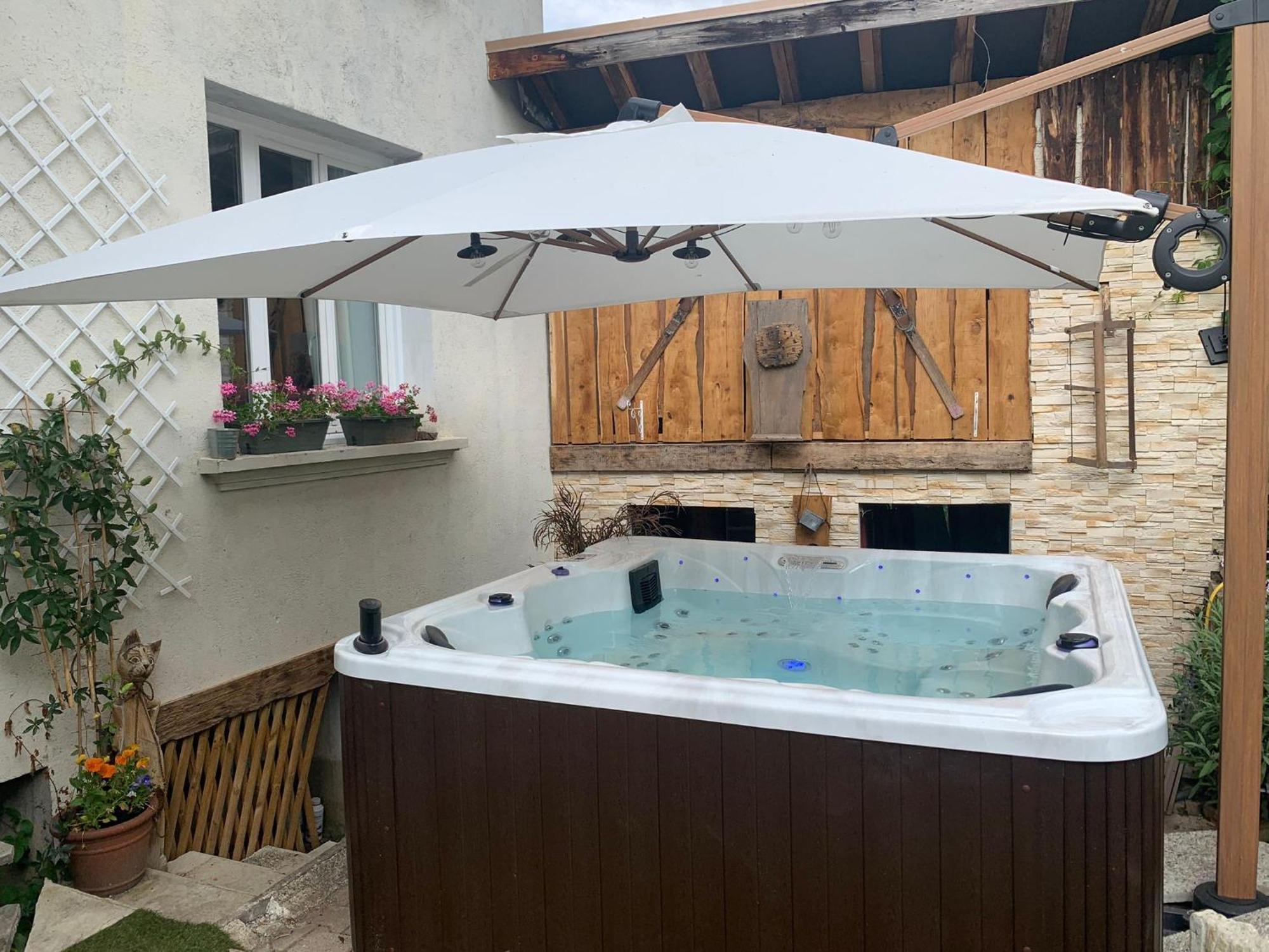 Gite Redrooster Home - 160M2, 4 Ch, 2 Sdb, Fibre, Parking, Sauna, Bain A Remous Theys المظهر الخارجي الصورة